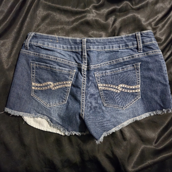 Jeans - Picture 2 of 2